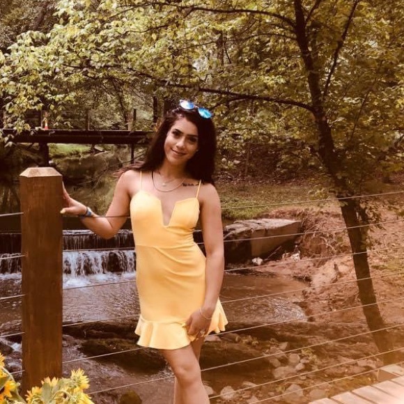 Spaghetti Strapped yellow dress - Picture 4 of 4